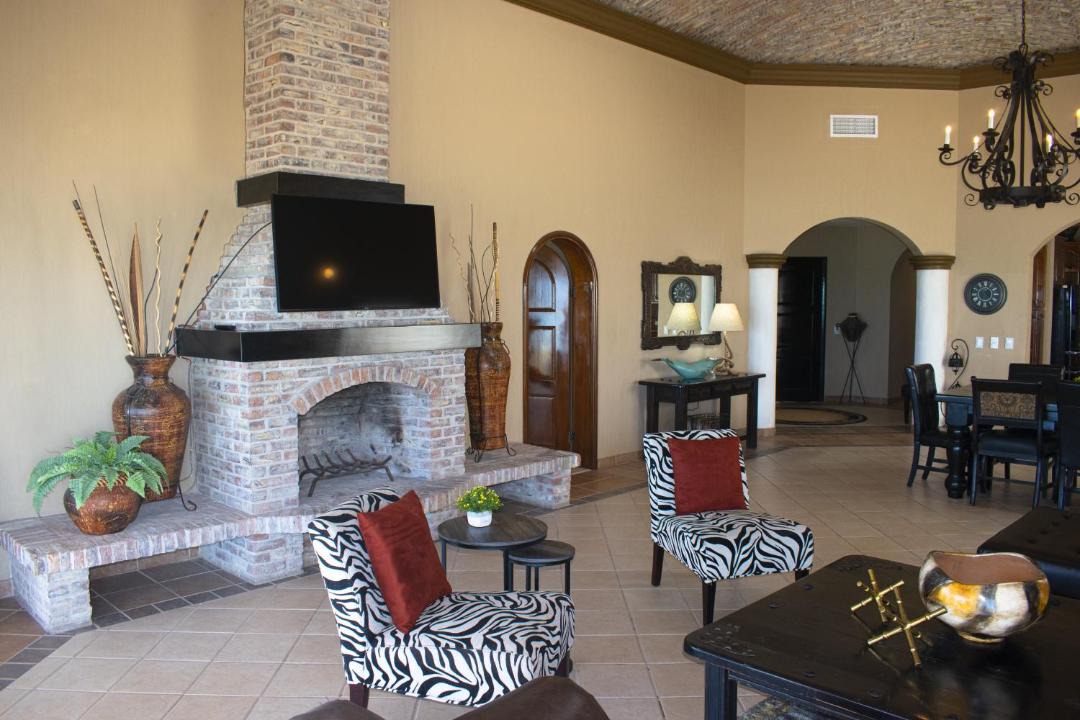 Photo of Livingroom in Sandy Beach