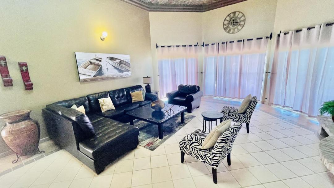 Photo of Livingroom in Sandy Beach