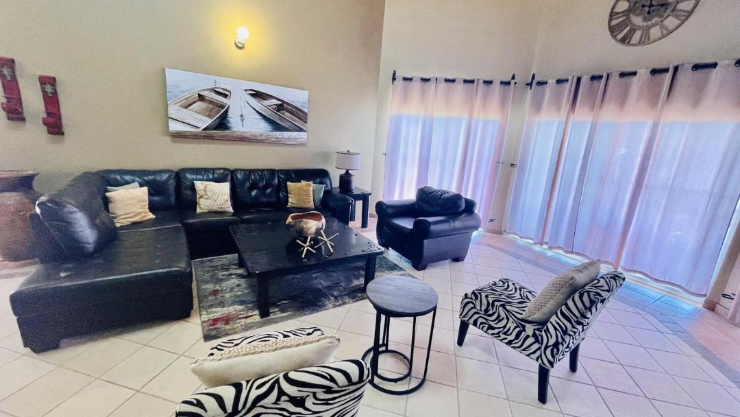 Photo of Livingroom in Sandy Beach