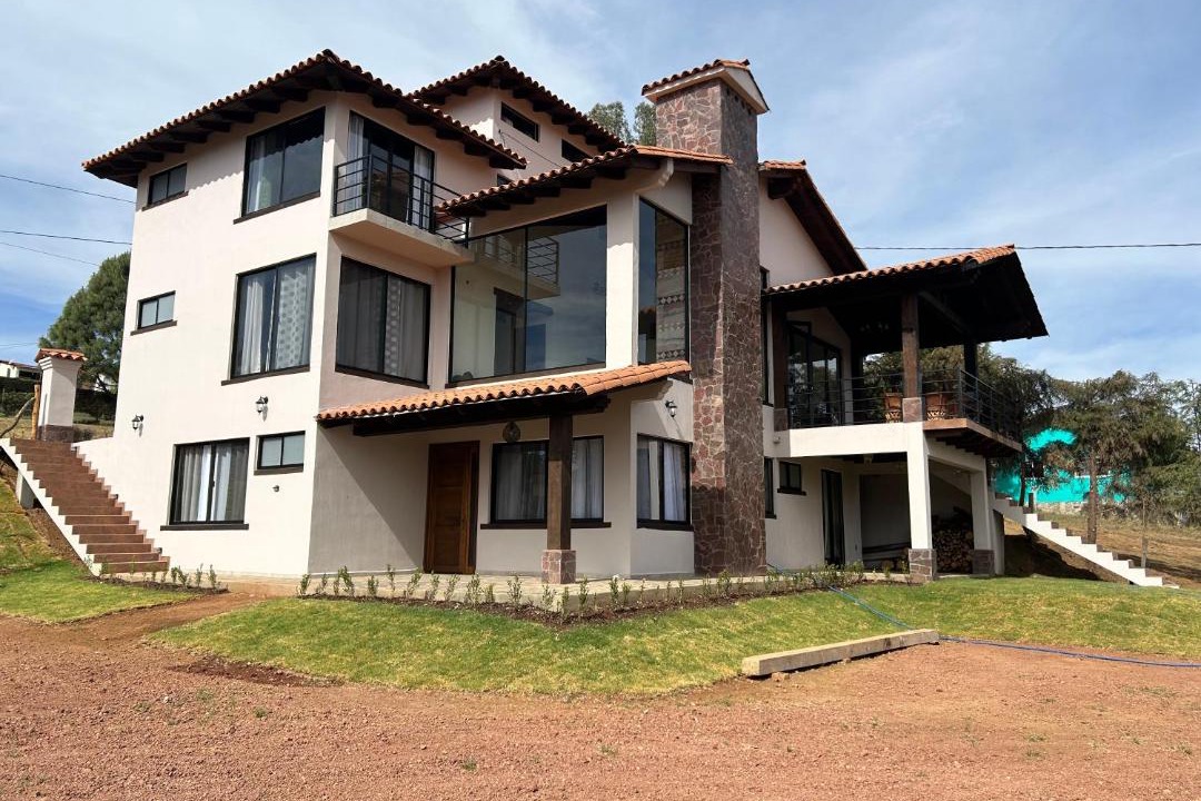 Photo of Buildings in Mazamitla