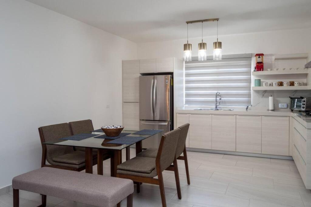 Photo of Livingroom in San Carlos