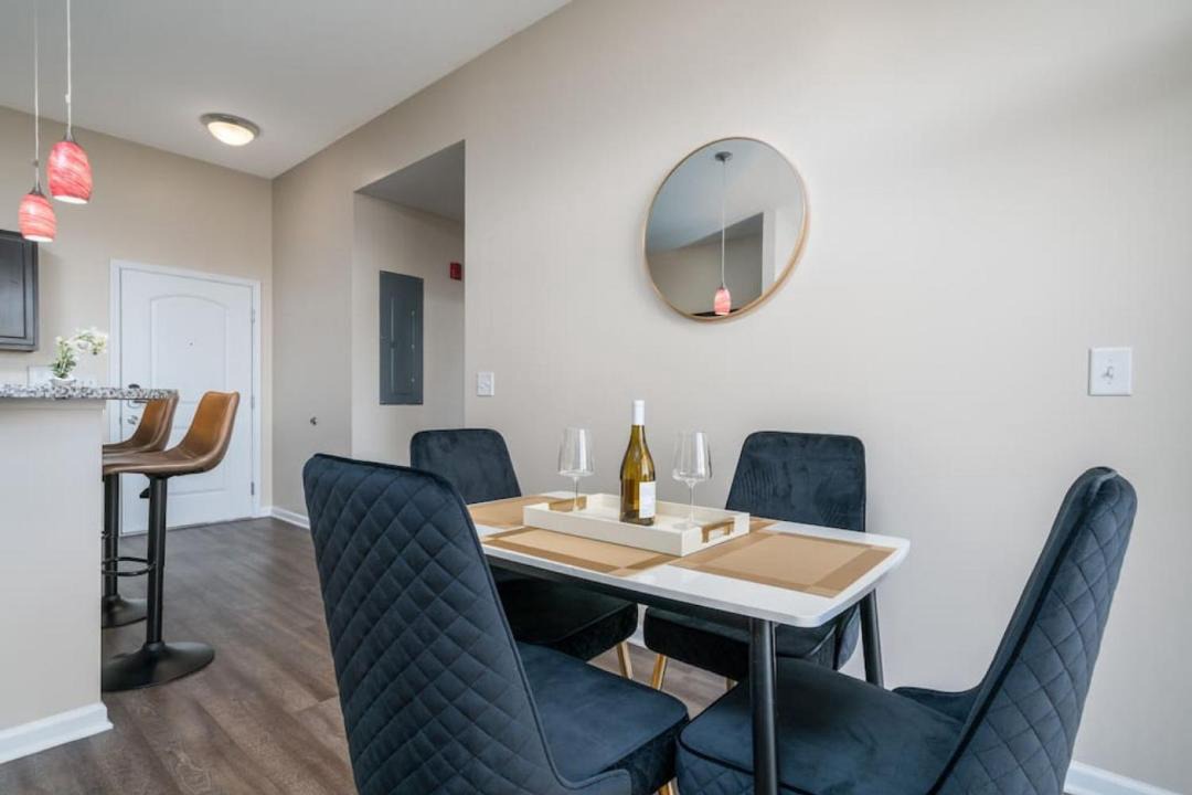 Photo of Livingroom in Downtown Indianapolis