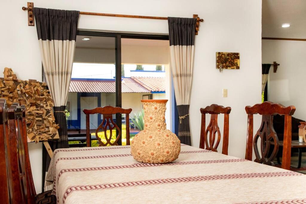 Photo of Bedroom in San Lorenzo Cacaotepec