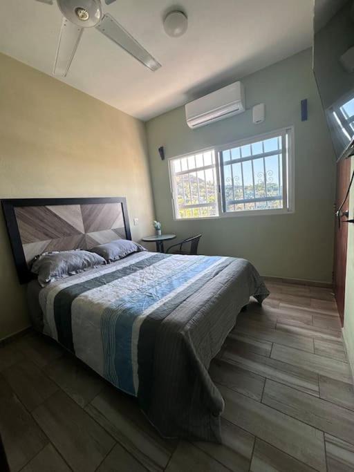Photo of Bedroom in Salina Cruz