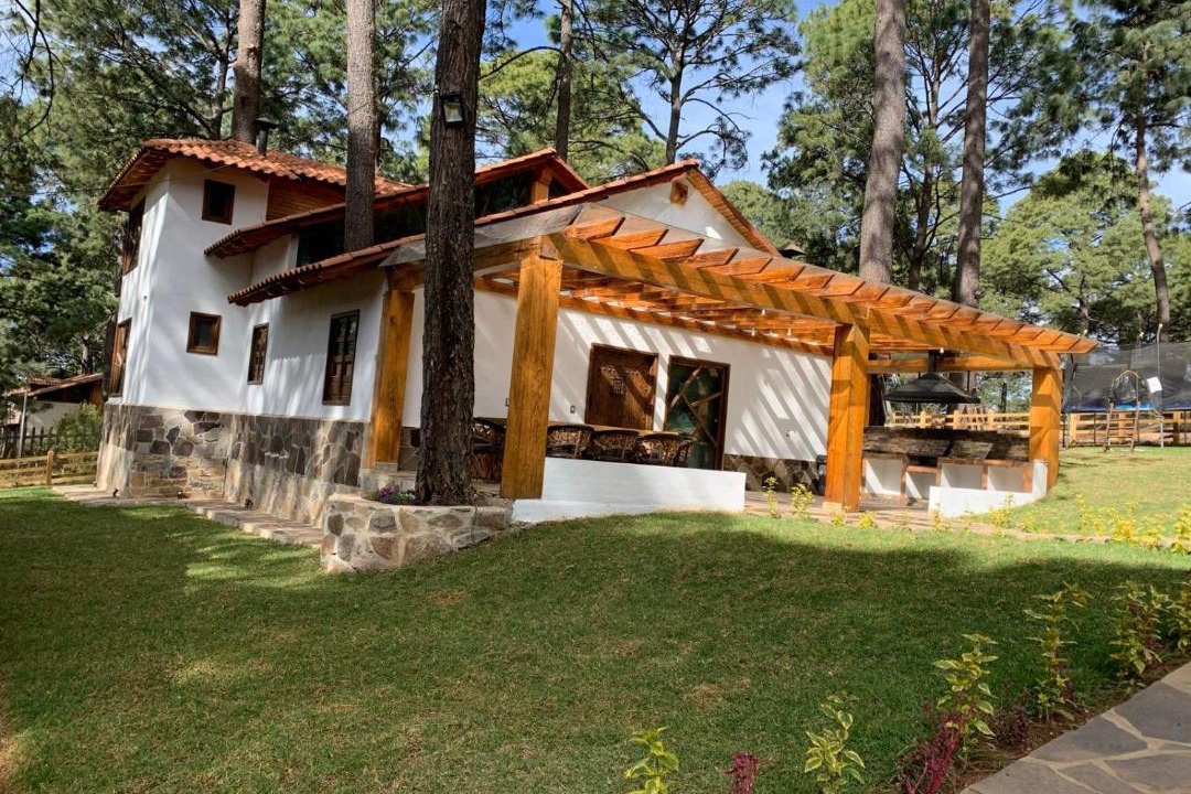 Photo of Buildings in Mazamitla