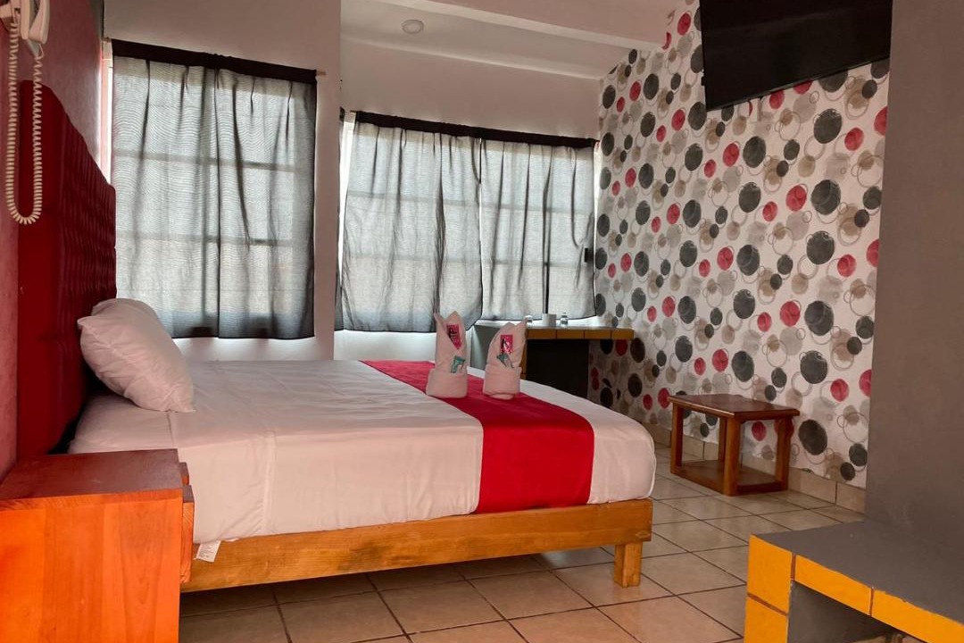 Photo of Bedroom in Anton Lizardo