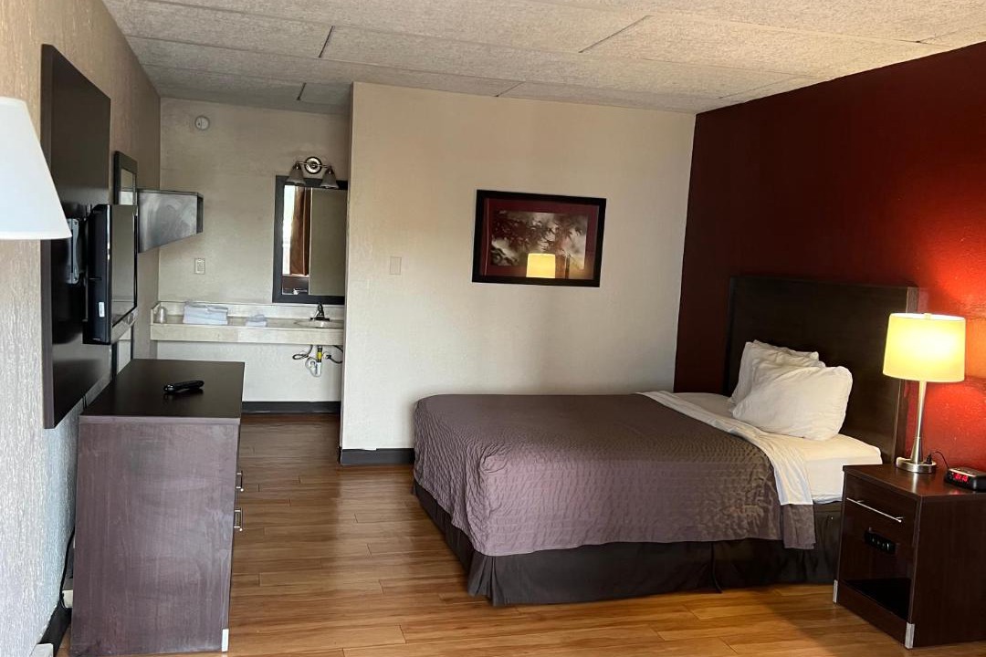 Photo of Bedroom in Ashland