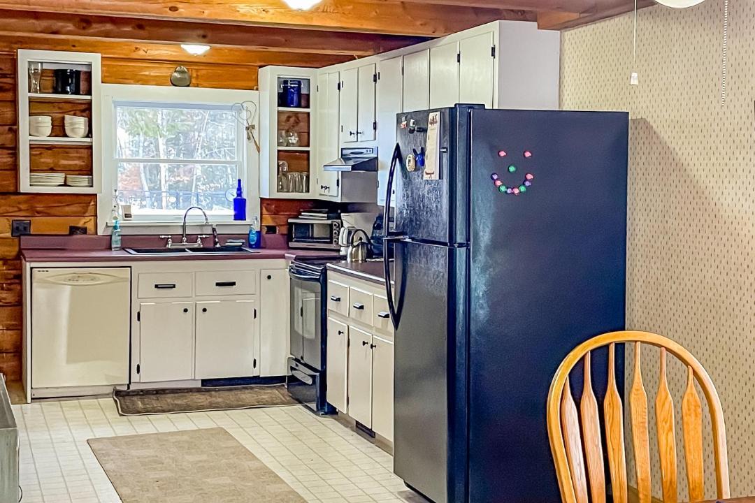 Photo of Kitchen in Weeks Mills