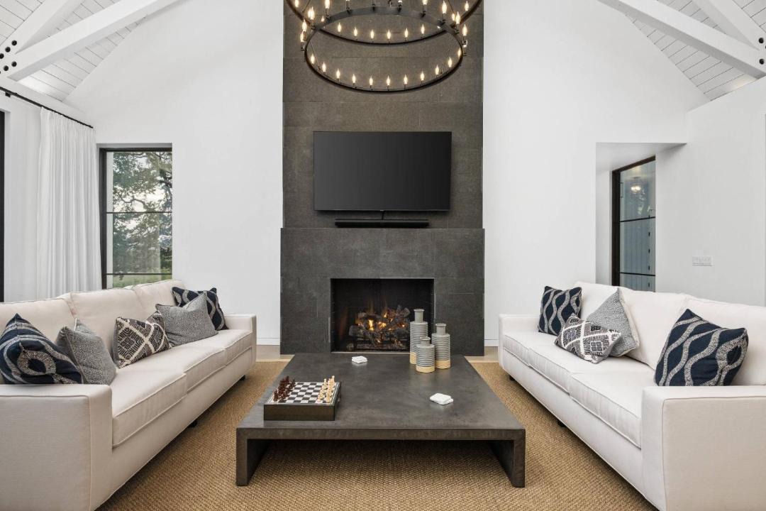 Photo of Livingroom in Yamhill