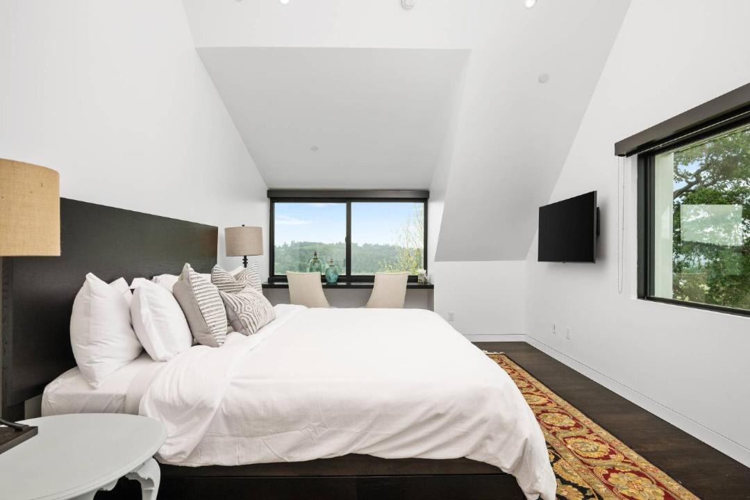 Photo of Bedroom in Yamhill