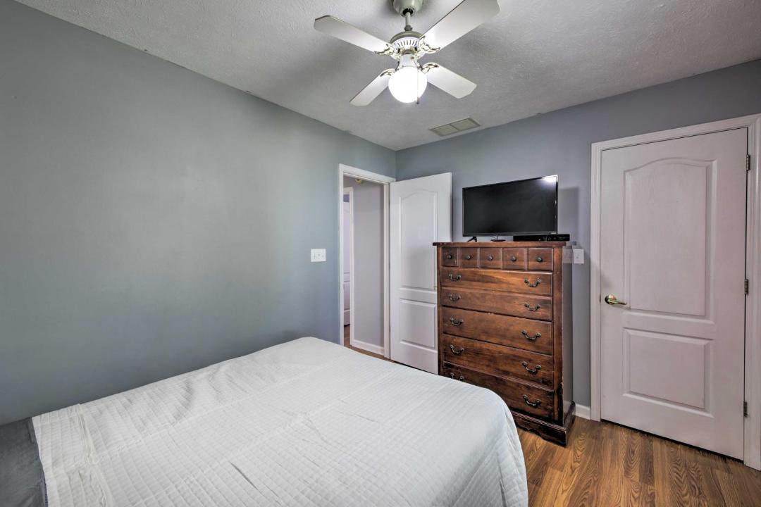 Photo of Bedroom in Wayne