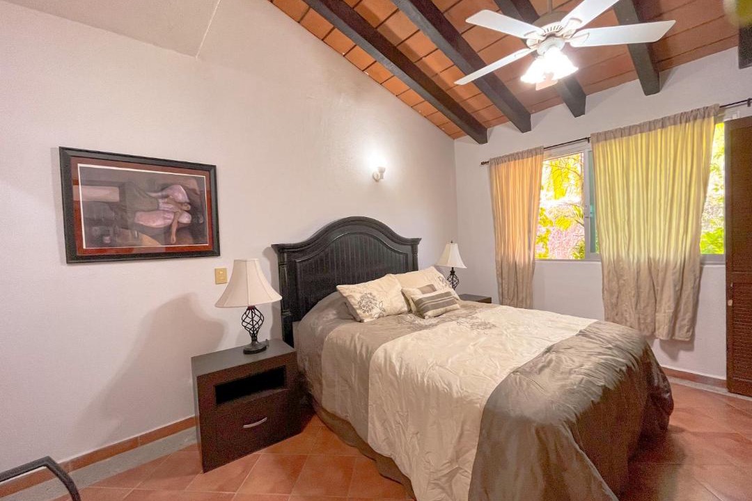 Photo of Bedroom in South Shore Hotel Area