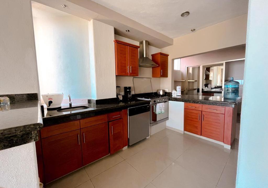 Photo of Kitchen in South Shore Hotel Area