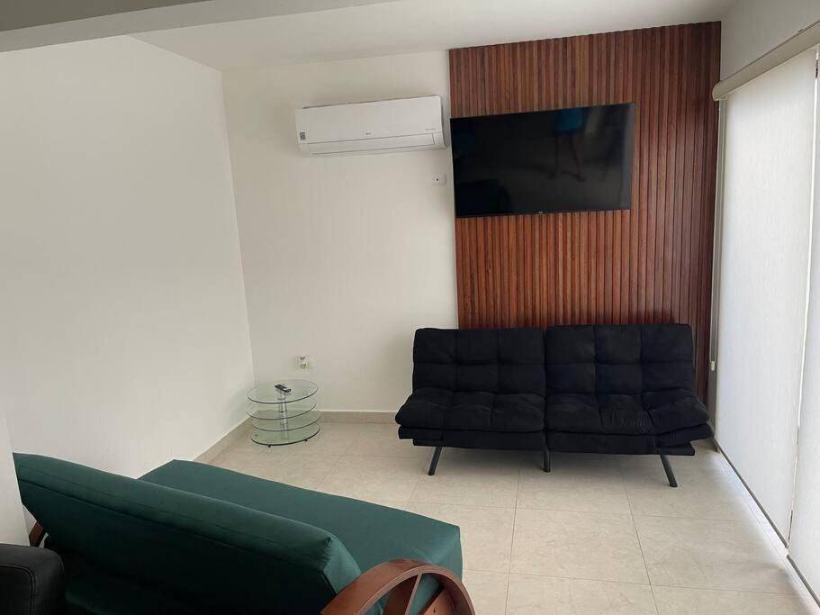 Photo of Livingroom in Cerritos
