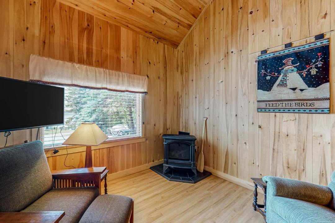 Photo of Livingroom in Bass Harbor