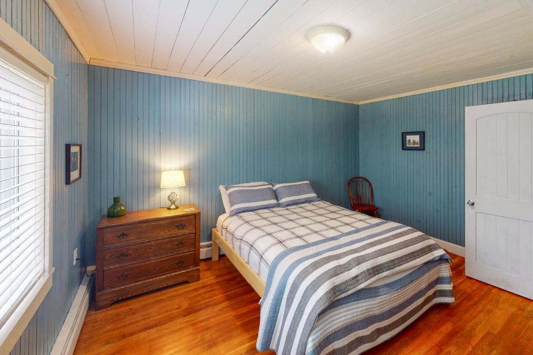 Photo of Bedroom in Somesville