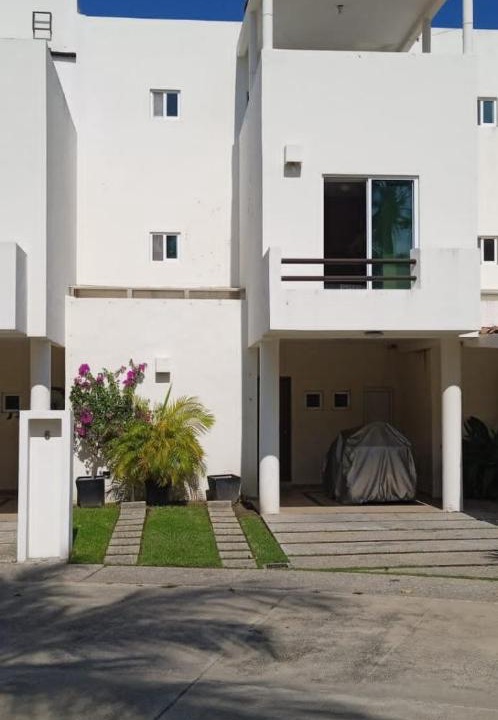 Photo of Buildings in La Poza