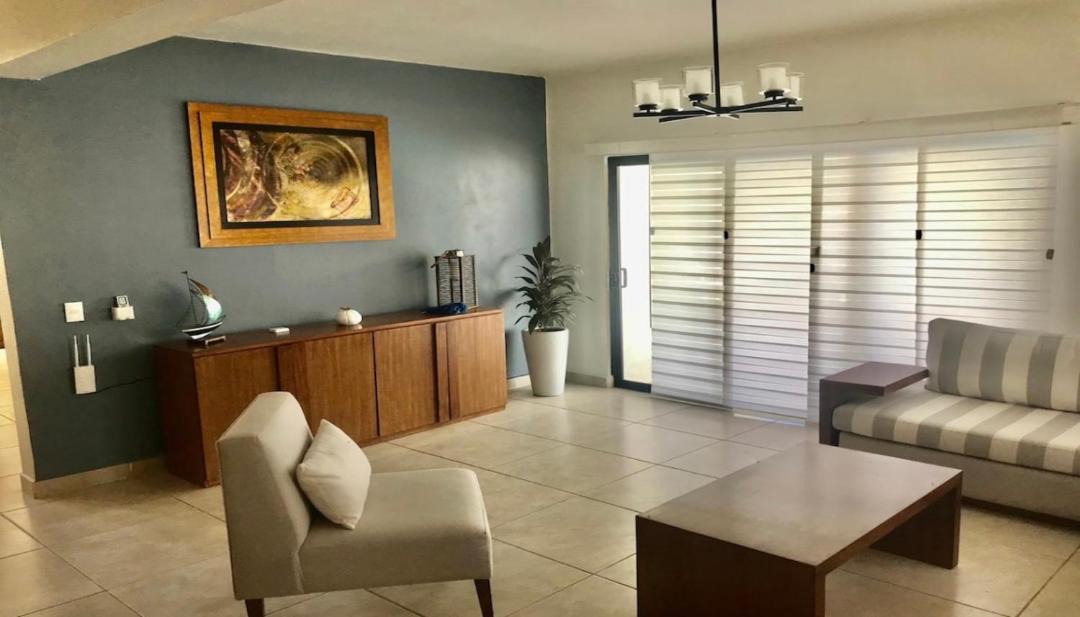Photo of Livingroom in Guaymas