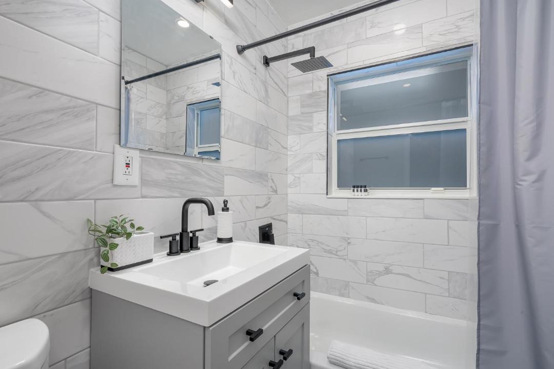 Photo of Bathroom in South Middle River