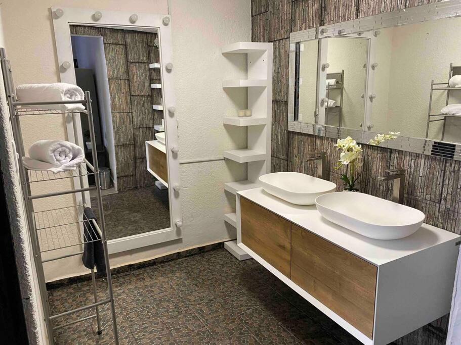 Photo of Bathroom in Central Cuernavaca