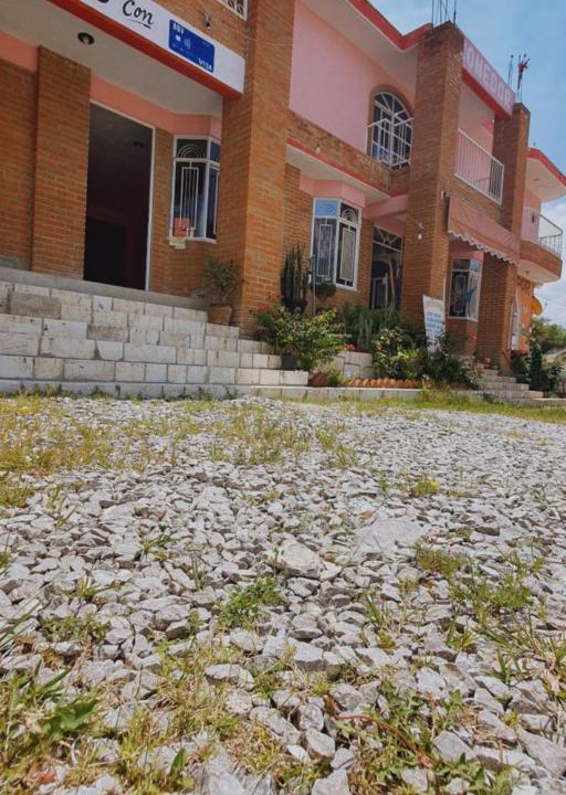 Photo of Buildings in Cardonal