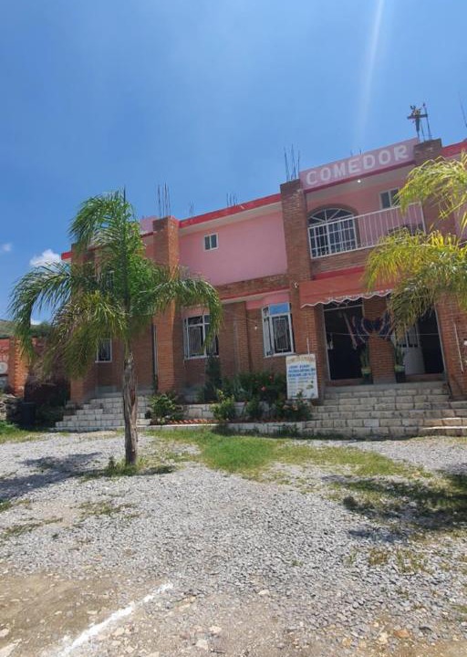 Photo of Buildings in Cardonal