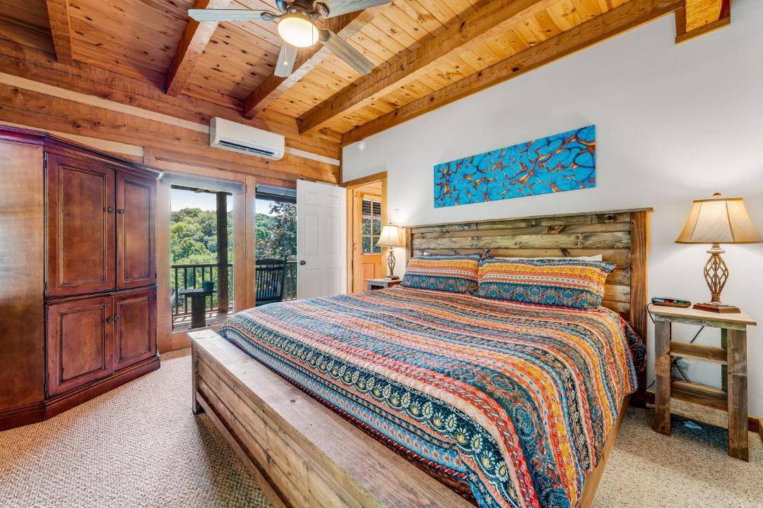 Photo of Bedroom in Seven Devils