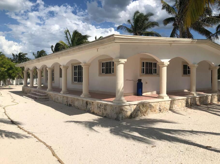 Photo of Buildings in Chicxulub Puerto