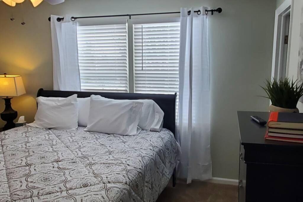 Photo of Bedroom in Beckett Ridge