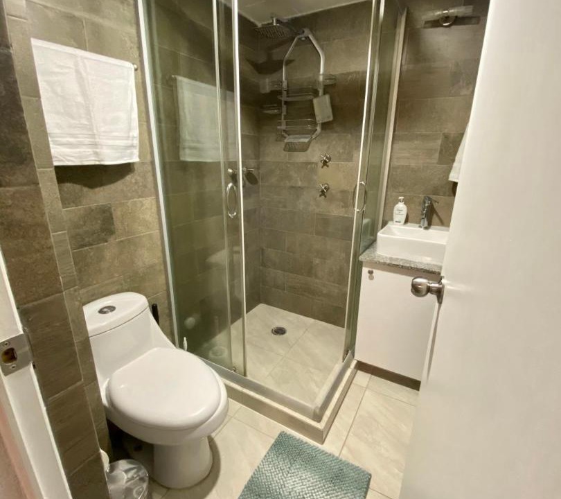 Photo of Bathroom in Anahuac