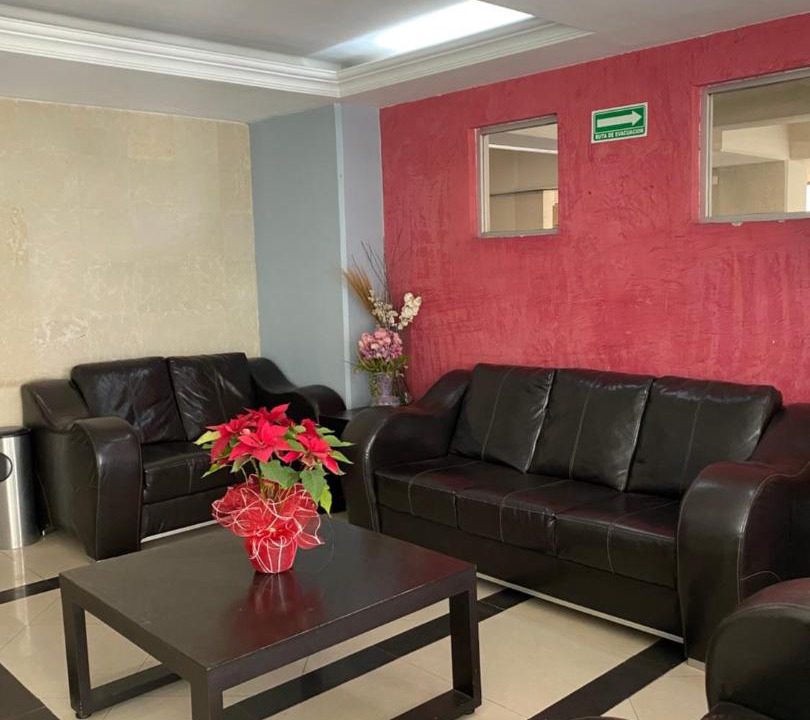 Photo of Livingroom in Anahuac