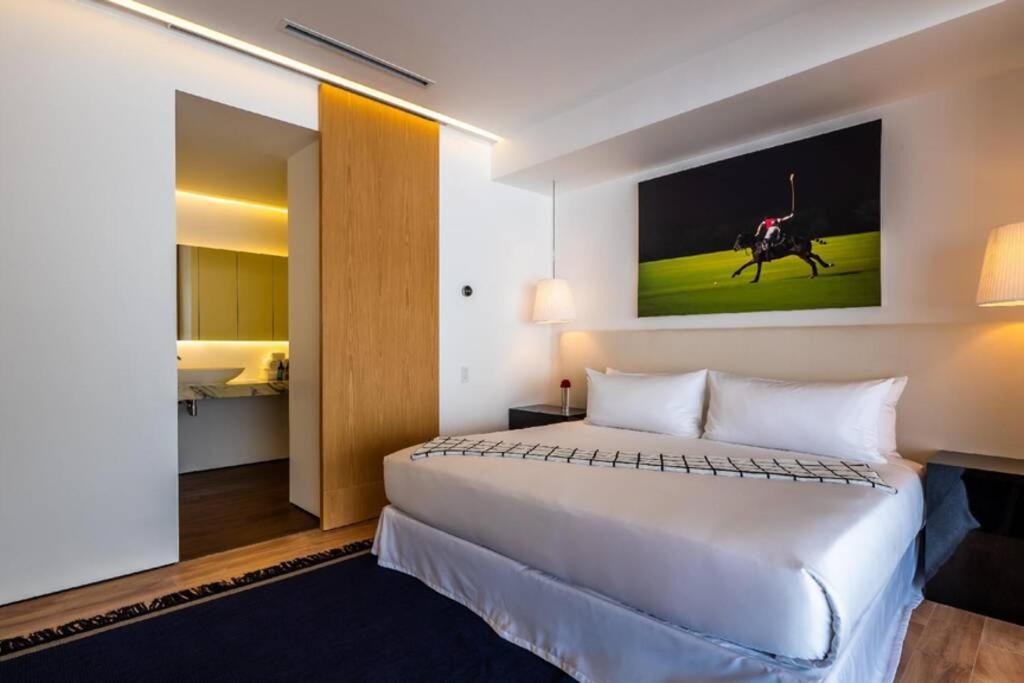 Photo of Bedroom in Romantic Zone