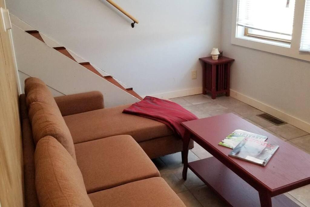 Photo of Livingroom in Lafayette