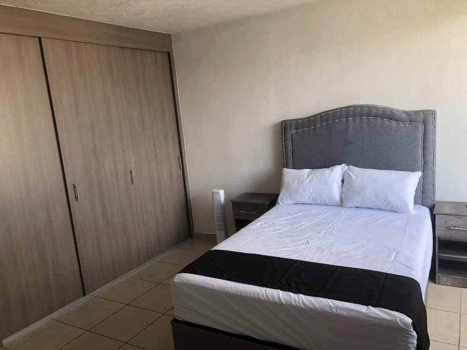 Photo of Bedroom in Leon