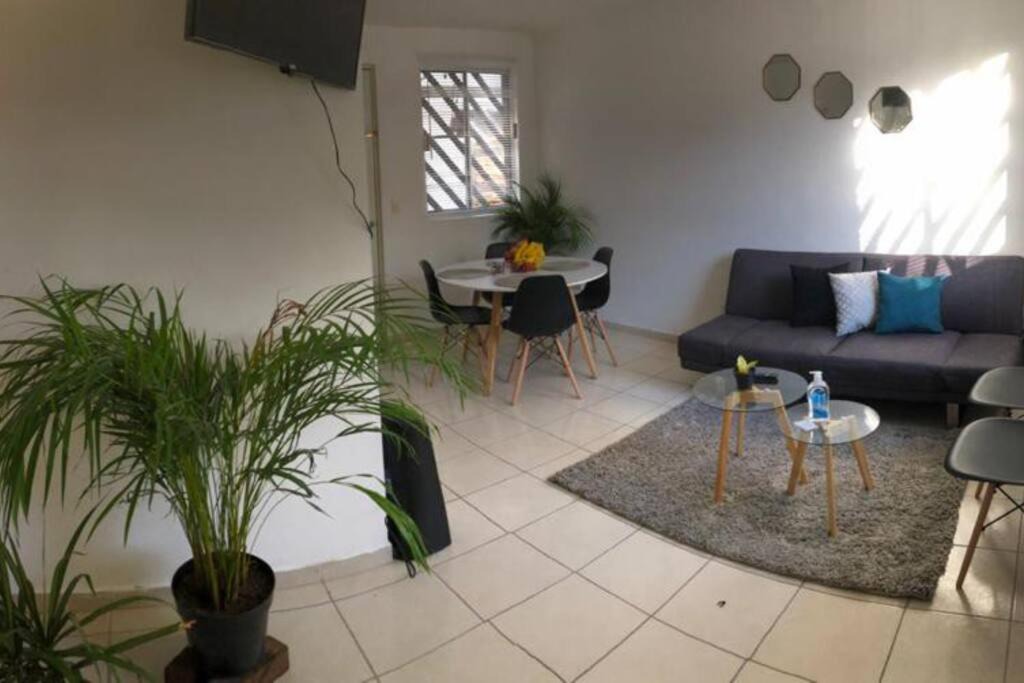 Photo of Livingroom in Garcia