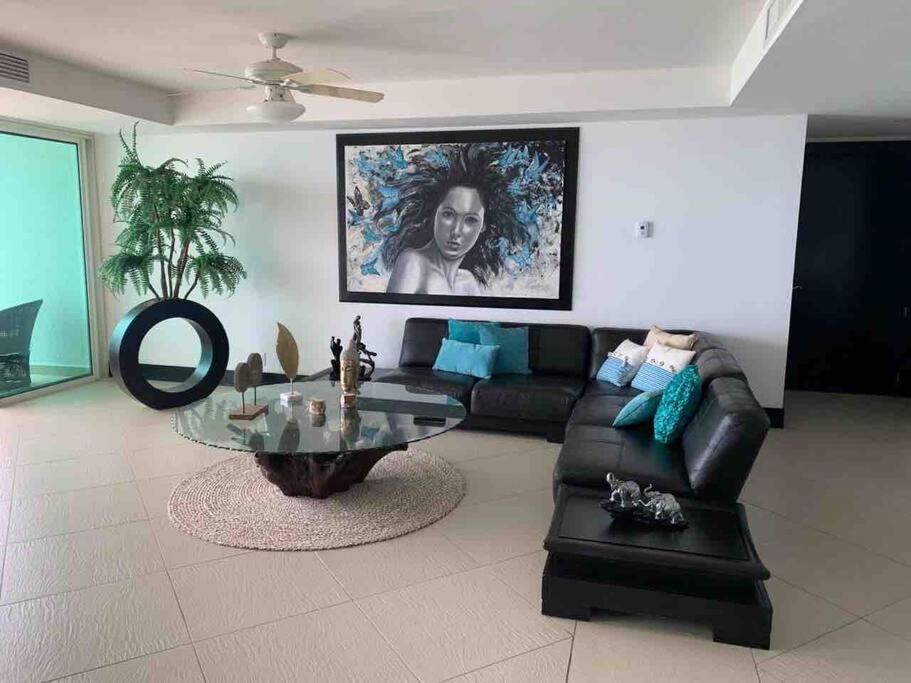Photo of Livingroom in Ixtapa