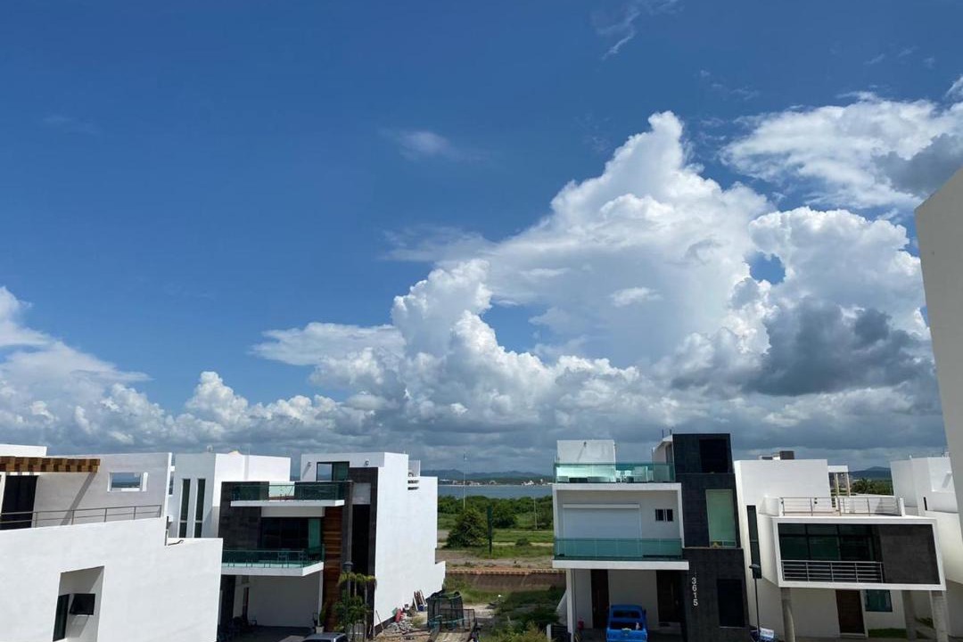 Photo of Buildings in Cerritos
