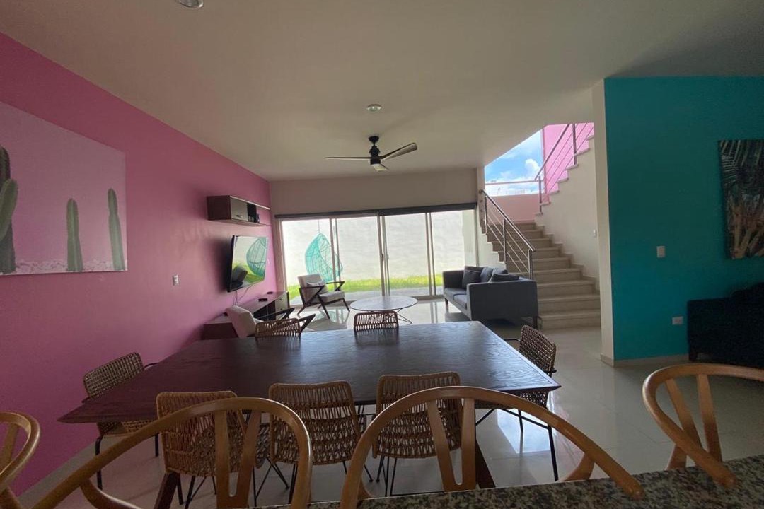 Photo of Livingroom in Cerritos