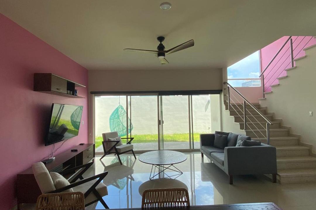 Photo of Livingroom in Cerritos