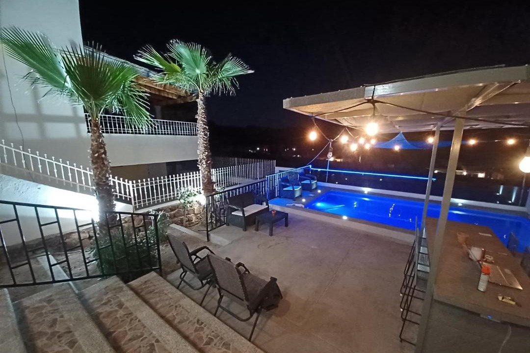 Photo of Outdoor in San Carlos