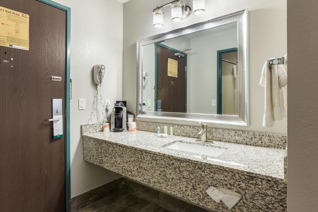 Photo of Bathroom in Clare