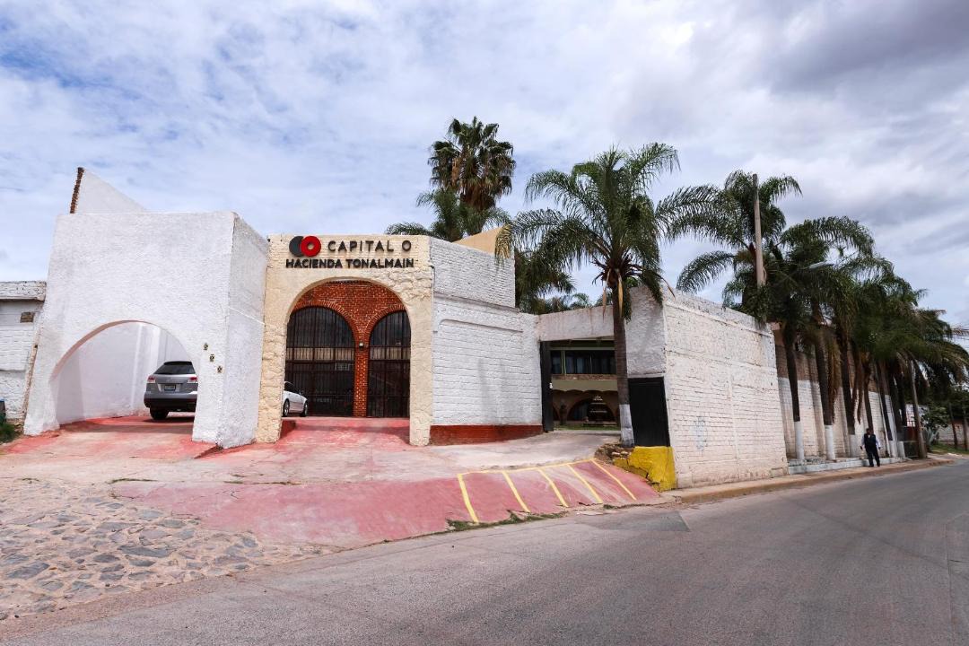 Photo of Buildings in Tonala