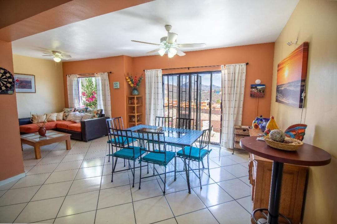Photo of Livingroom in San Carlos