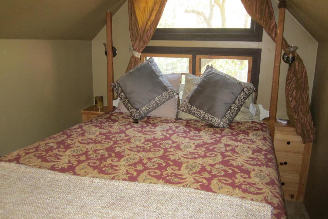 Photo of Bedroom in Fern Valley