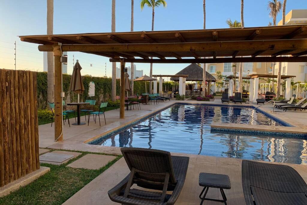 Photo of Outdoor in Cerritos