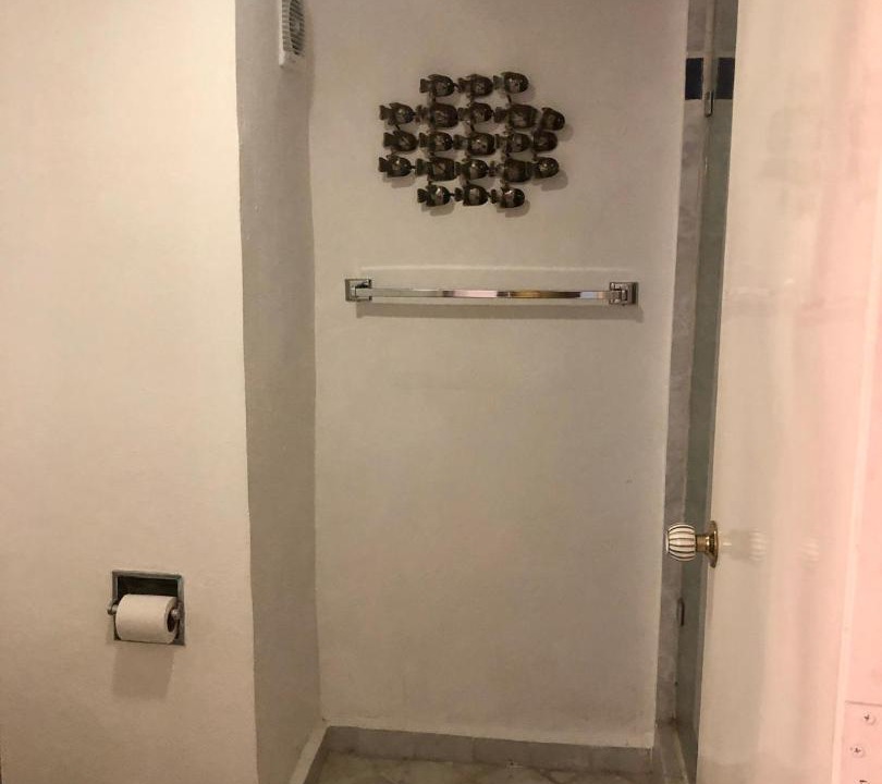 Photo of Bathroom in South Hotel Zone