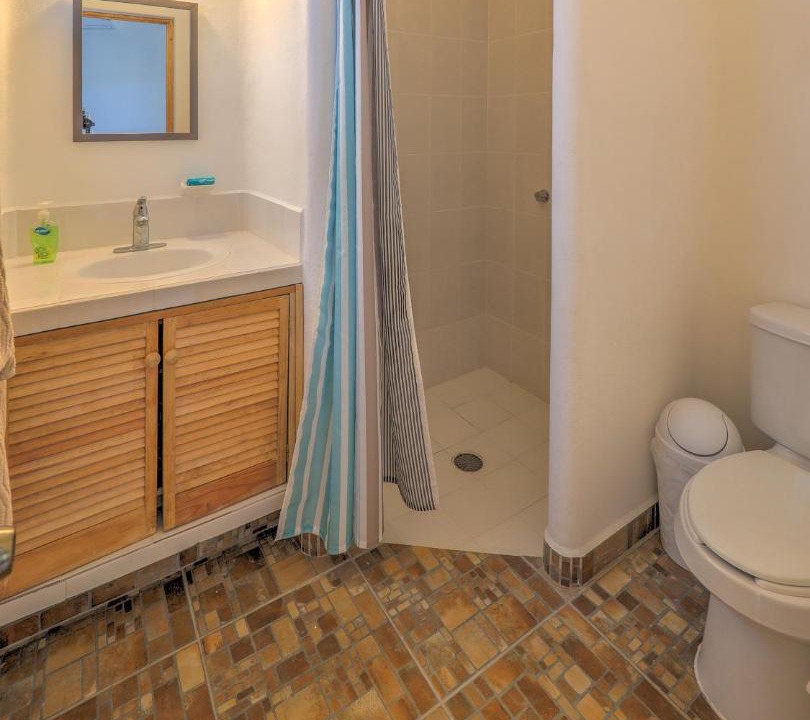 Photo of Bathroom in La Cruz de Huanacaxtle