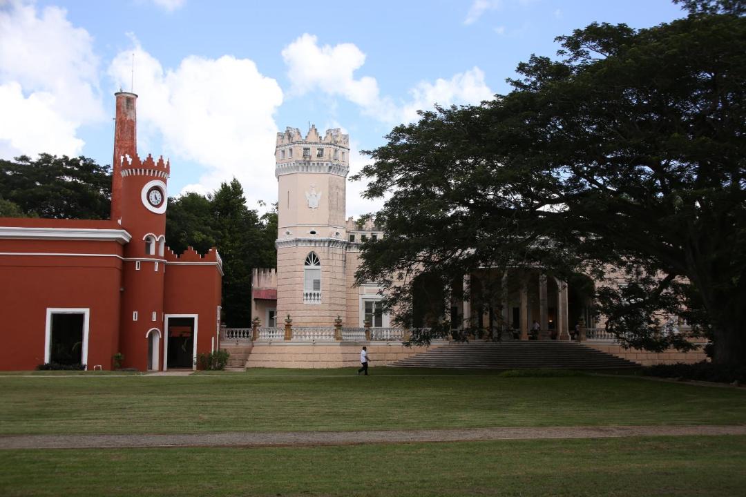 Photo of Buildings in Tixkokob