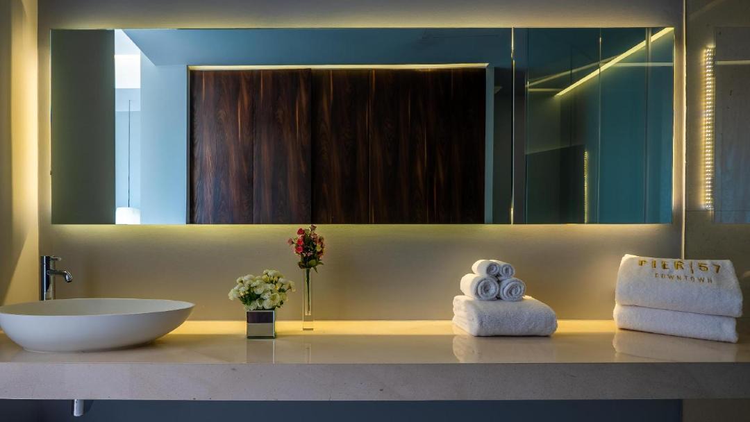 Photo of Bathroom in Romantic Zone