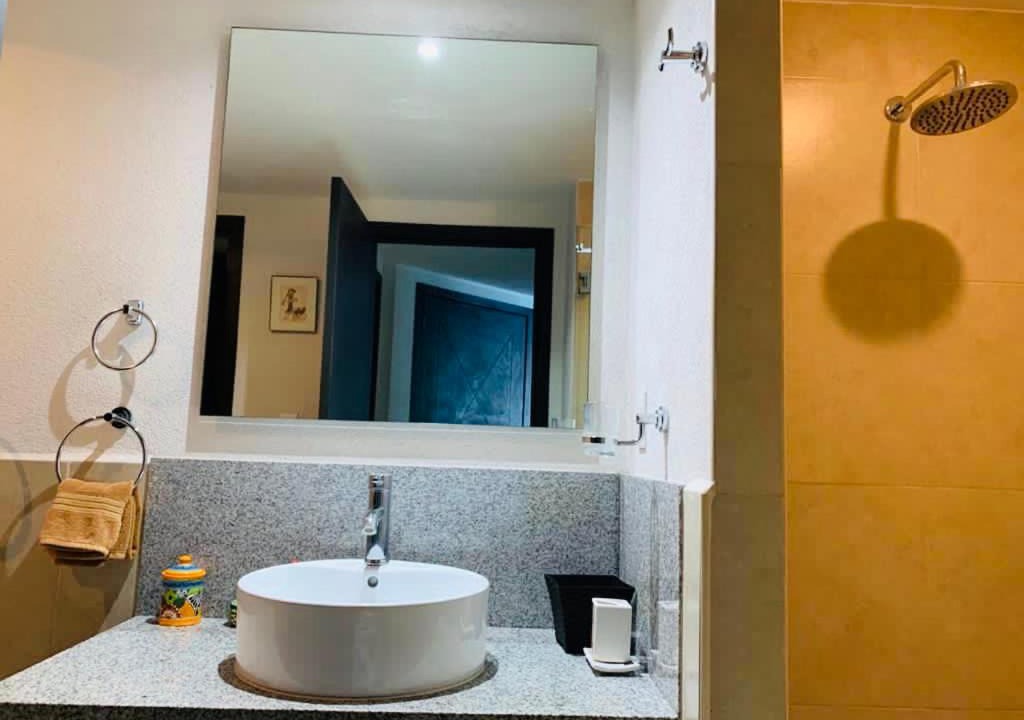 Photo of Bathroom in South Hotel Zone